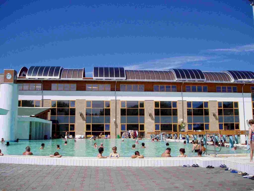Abigel Vendeghaz Hotel Harkany Exterior photo
